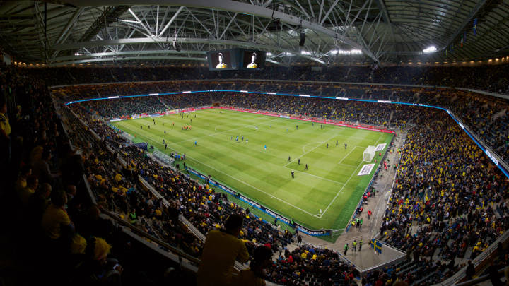 A Friends Arena stadion a Philips sportpálya-világításával hatásosan megvilágítva.