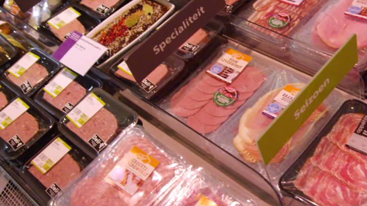 Ebben a videóban bemutatjuk, hogyan használja a Plus áruházlánc a Philips Meat Discoloration termékeit.
