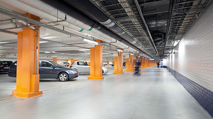 A Philips Lighting GreenParking parkolóvilágítási rendszer gyors megtérülést kínál az energia és a költségek megtakarításával.