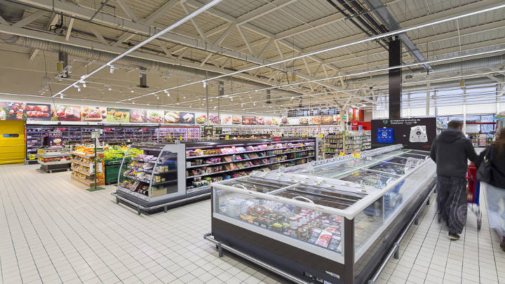 Takarítsa meg a költségek akár 20%-át olyan világítással, amely a napfény szintjeihez igazodik.