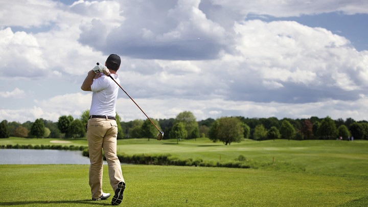 Golfpályák világítása – LED-fényárvilágítás