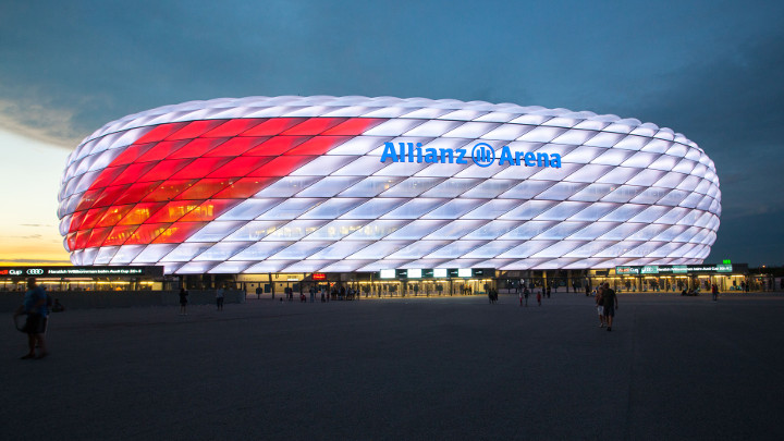 Az Allianz Arena különleges, a Philips által tervezett LED-világítása az Audi-kupa során